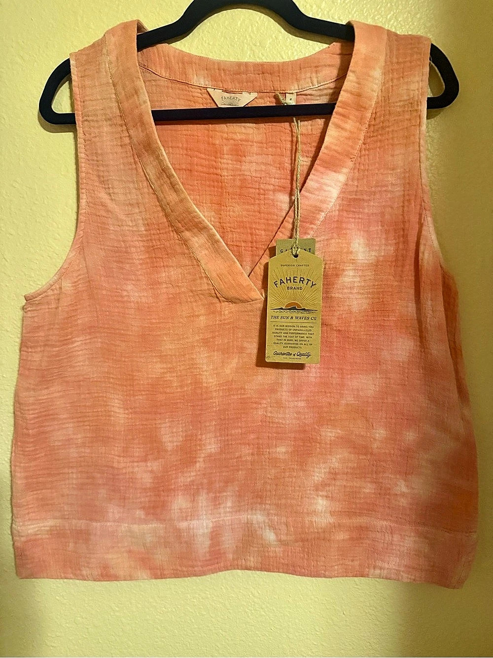 Faherty Dune Cotton Gauze Sleeveless Popover Tank Coral Skies Medium